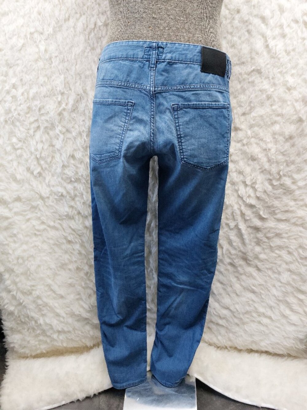 Boss Hugo Boss Men's Stretch Delaware Slim Fit Denim Jeans 35/34